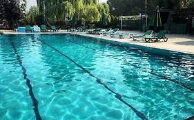 Green Mount Hotel